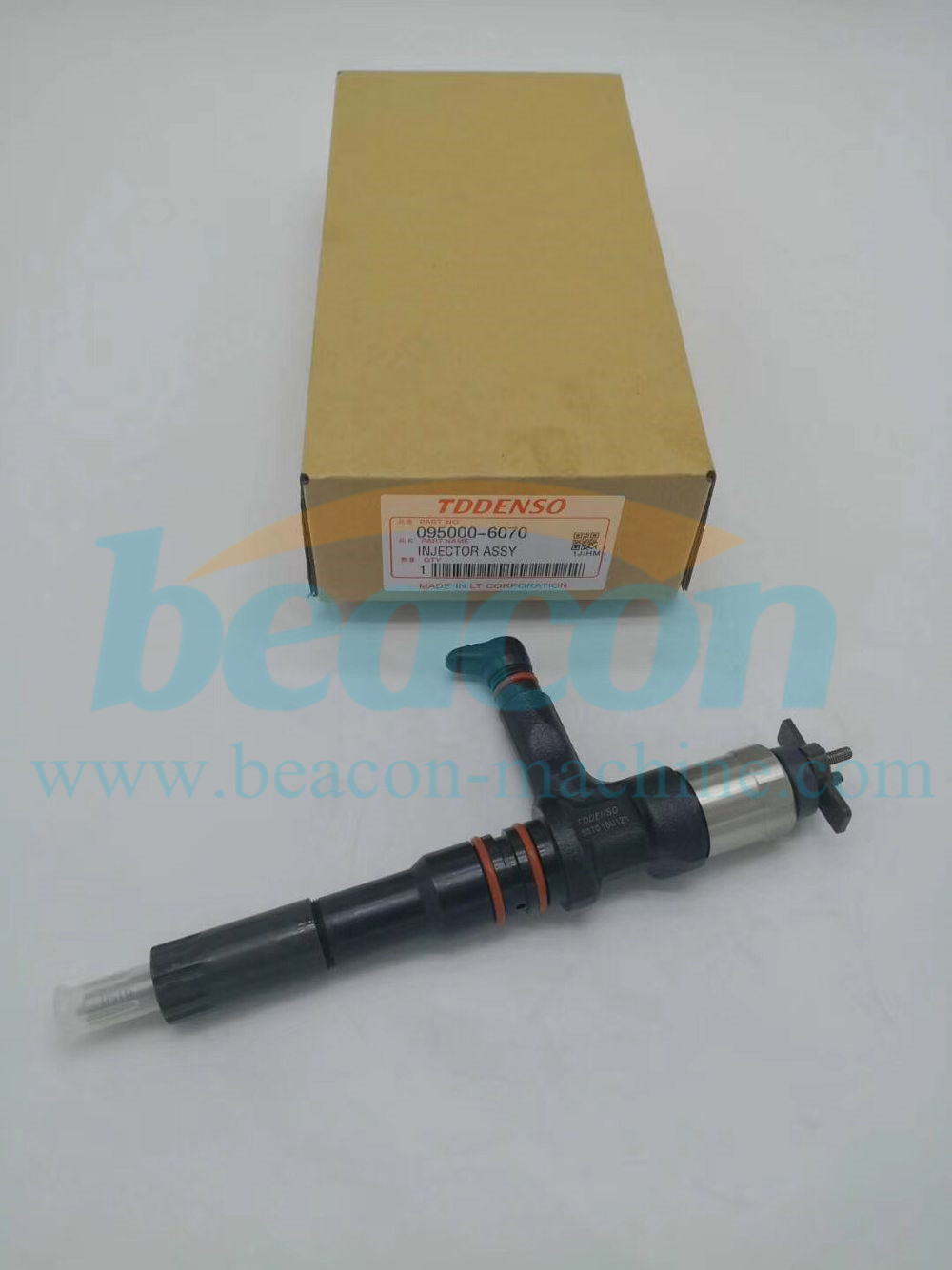Inyector common rail de combustible diesel denso 095000-6070