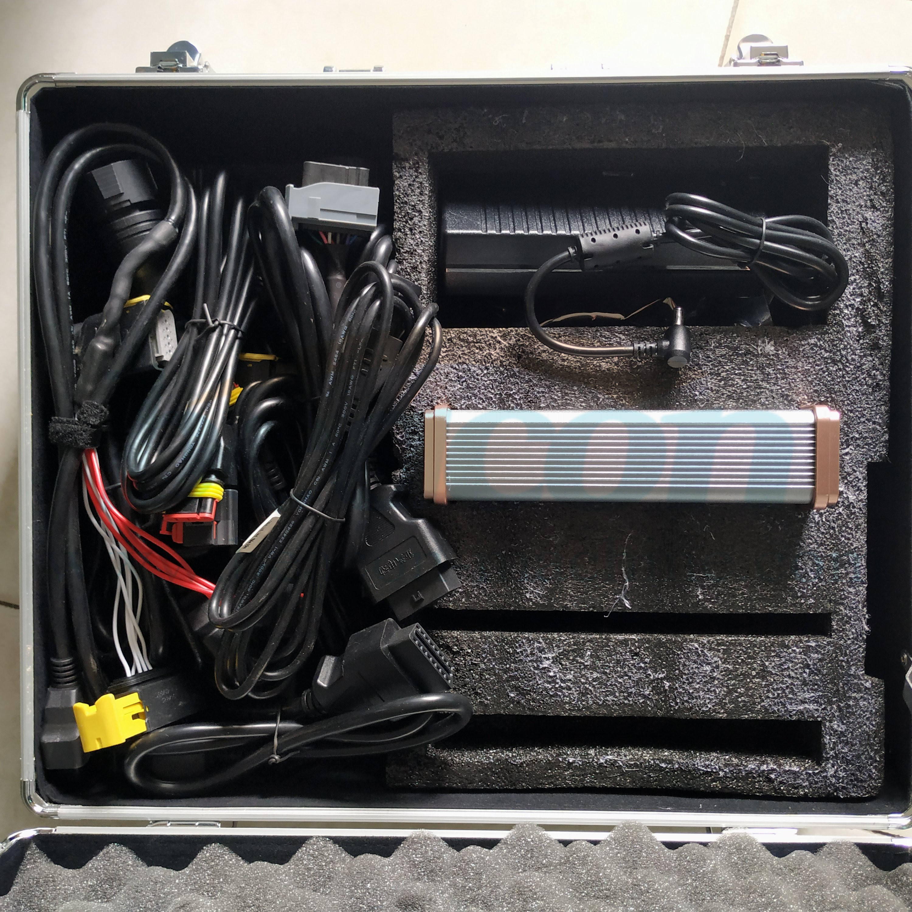 Urea SCR posprocesamiento common rail combustible diesel probador de bomba de urea Sensor de nitrógeno sensor de temperatura de nivel sensor de NOx pantalla táctil máquina integrada