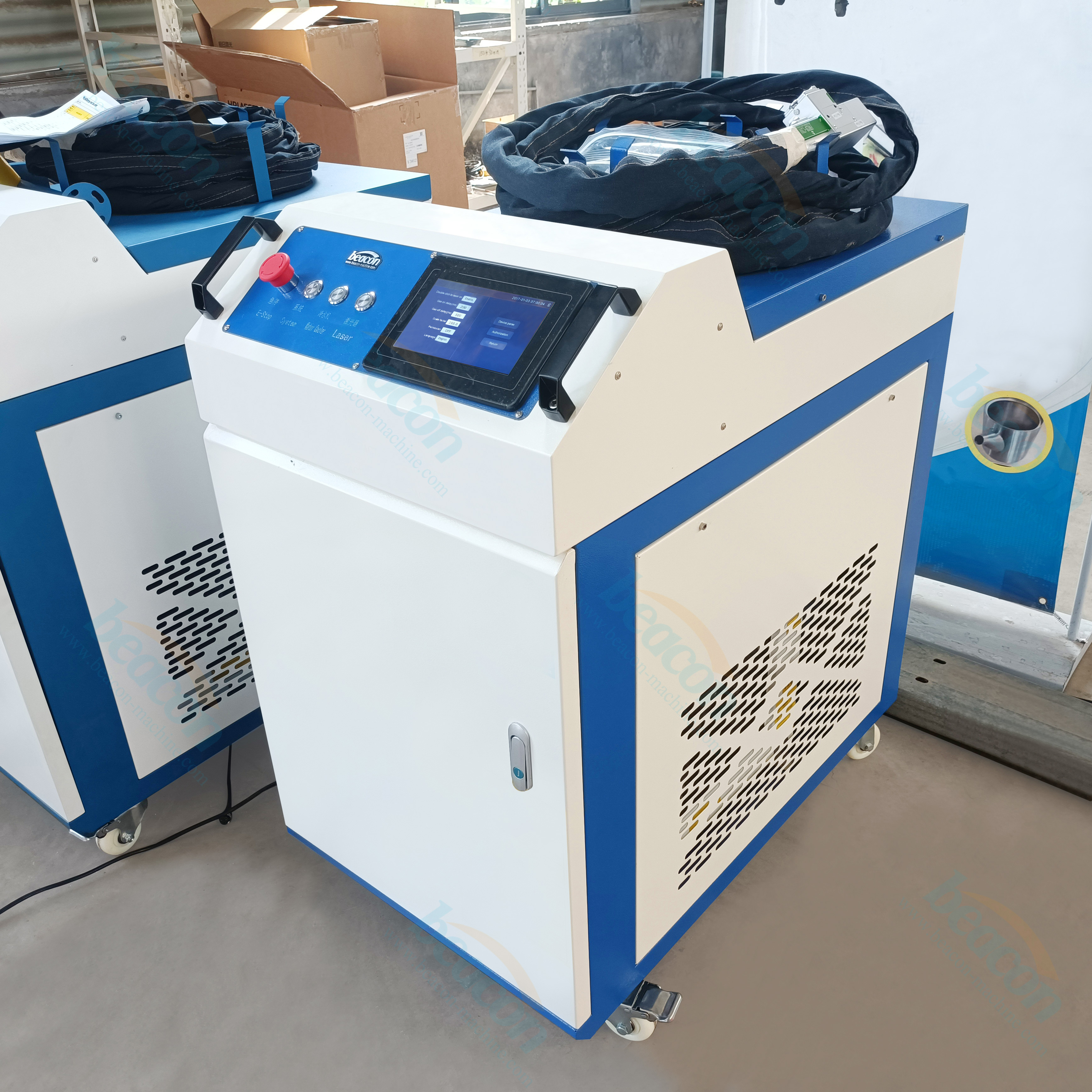 Máquina de limpieza láser de fibra LS-C Máquina láser de eliminación de pintura de óxido de óxido de metal Recubrimiento de grafiti